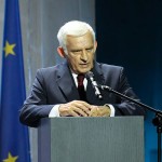 06 Buzek