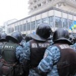 VonSchwarzau: Pokojowe pochodnie, pokojowy Bandera