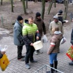 Narodowy solidaryzm: Sto ciepłych posiłków dla bezdomnych Polaków