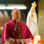 „Zachowamy naszą tożsamość. Ona czyni nas katolikami” – wywiad z bp. Bernardem Fellayem