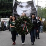 Saluty rzymskie i kwiaty dla poległych – 2000 nacjonalistów w Mediolanie