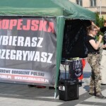 Nacjonaliści w Piasecznie: NIE dla UE, Polska dla Polaków!