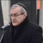 Na kolanach: Rząd PiS-uaru uznał „międzynarodową definicję antysemityzmu”