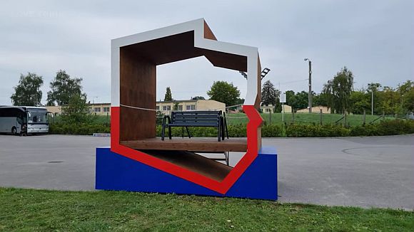 Patriotyczna_Ławka