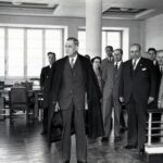 Michael Derrick: Zasady i praktyka państwa korporacyjnego