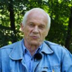 Janusz Waluś – Dwa światy, dwie ojczyzny